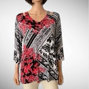 Chico’s Black White and Red Floral Cutout Shoulder Top 3/4-Sleeves